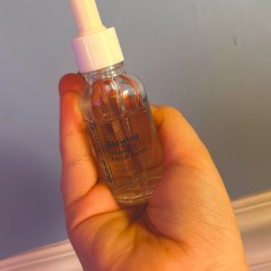 Global Beauty Care Glowing Vitamin C Facial Serum